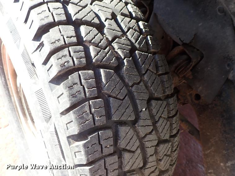 image for item DG2910 1997 Chevrolet K1500 Ext. Cab pickup truck