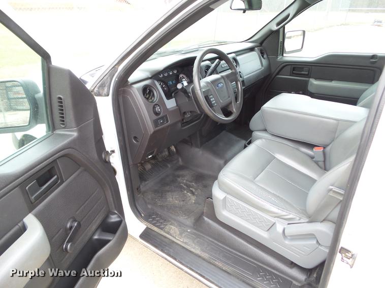 image for item EM9047 2012 Ford F150 Custom pickup truck