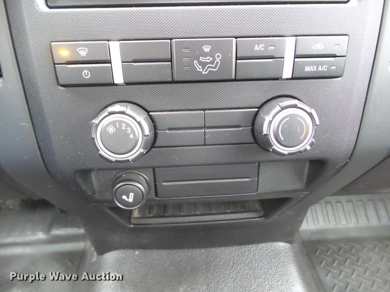 image for item EM9047 2012 Ford F150 Custom pickup truck