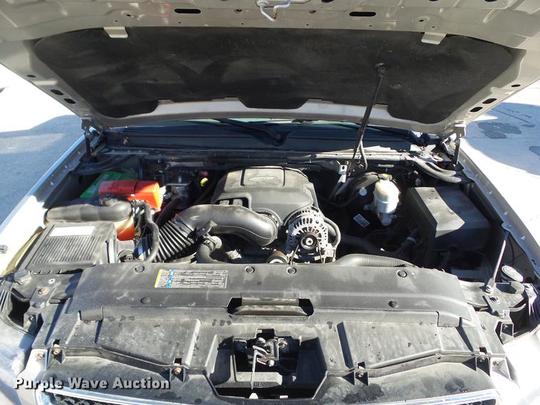 image for item EM9049 2007 Chevrolet Avalanche 1500 pickup truck