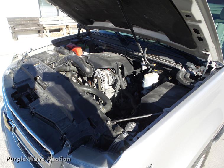 image for item EM9049 2007 Chevrolet Avalanche 1500 pickup truck