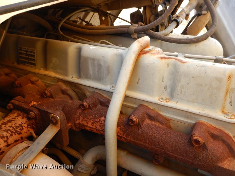 image for item ER9320 1992 Ford CF7000 road striper truck