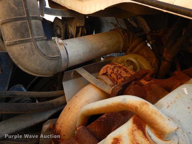 image for item ER9320 1992 Ford CF7000 road striper truck