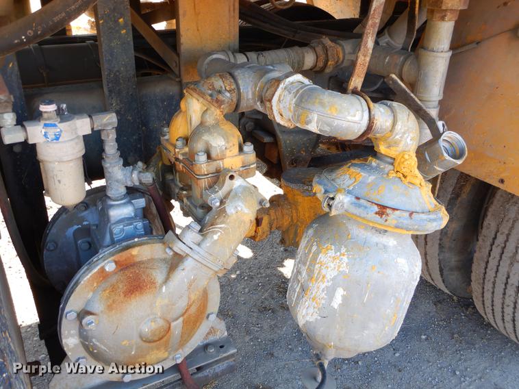 image for item ER9320 1992 Ford CF7000 road striper truck