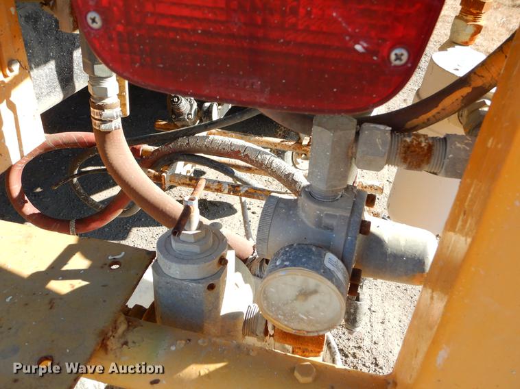 image for item ER9320 1992 Ford CF7000 road striper truck