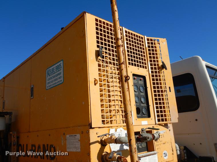 image for item ER9320 1992 Ford CF7000 road striper truck