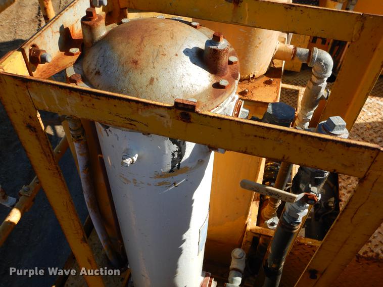 image for item ER9320 1992 Ford CF7000 road striper truck