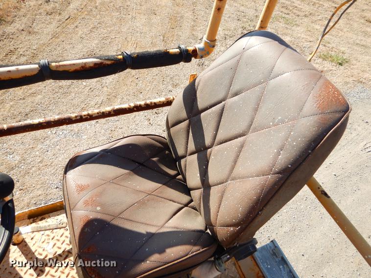 image for item ER9320 1992 Ford CF7000 road striper truck