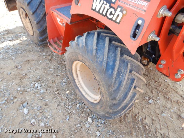 image for item ER9331 2010 Ditch Witch RT45 trencher