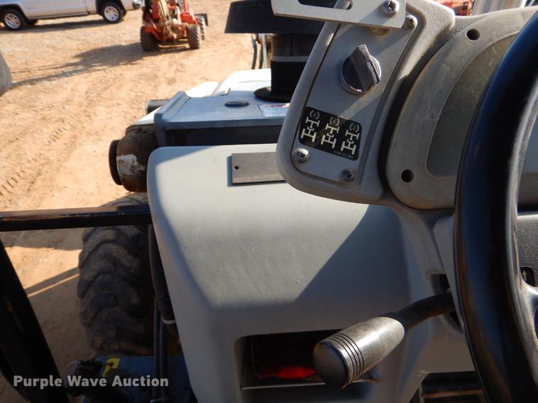 image for item ER9332 2007 Terex 760B backhoe