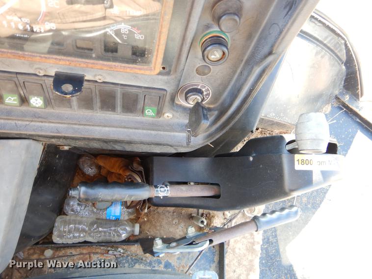 image for item ER9332 2007 Terex 760B backhoe