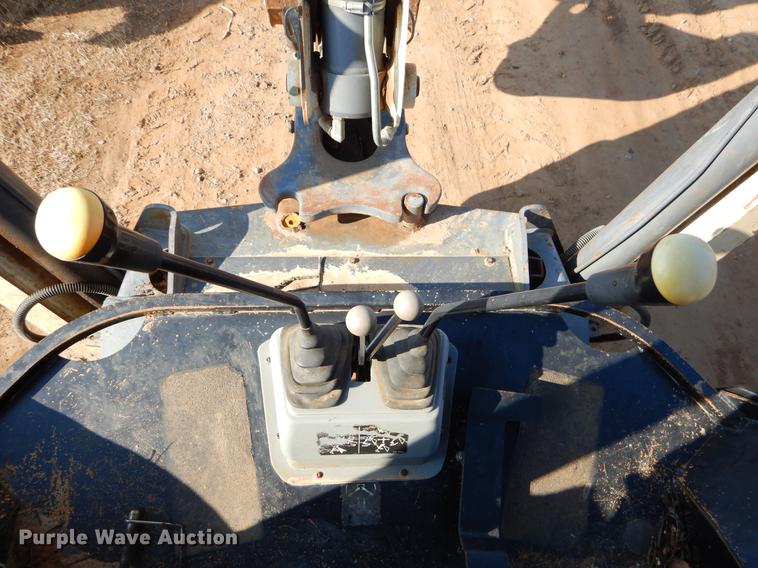 image for item ER9332 2007 Terex 760B backhoe