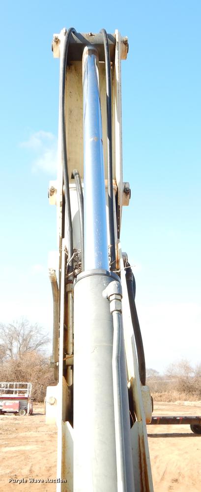 image for item ER9332 2007 Terex 760B backhoe