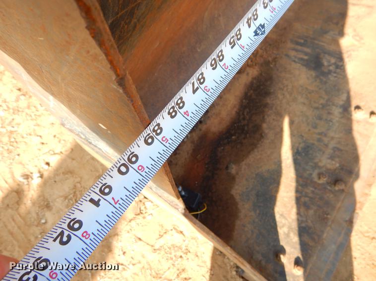 image for item ER9332 2007 Terex 760B backhoe