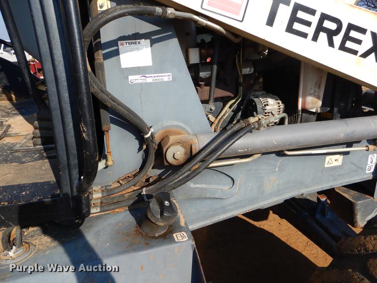 image for item ER9332 2007 Terex 760B backhoe