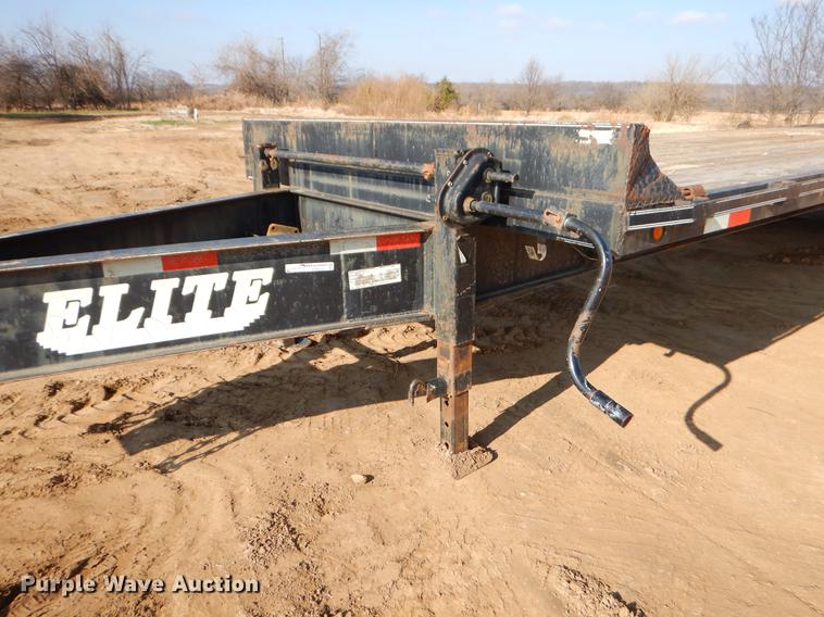 image for item ER9333 2006 Elite equipment trailer
