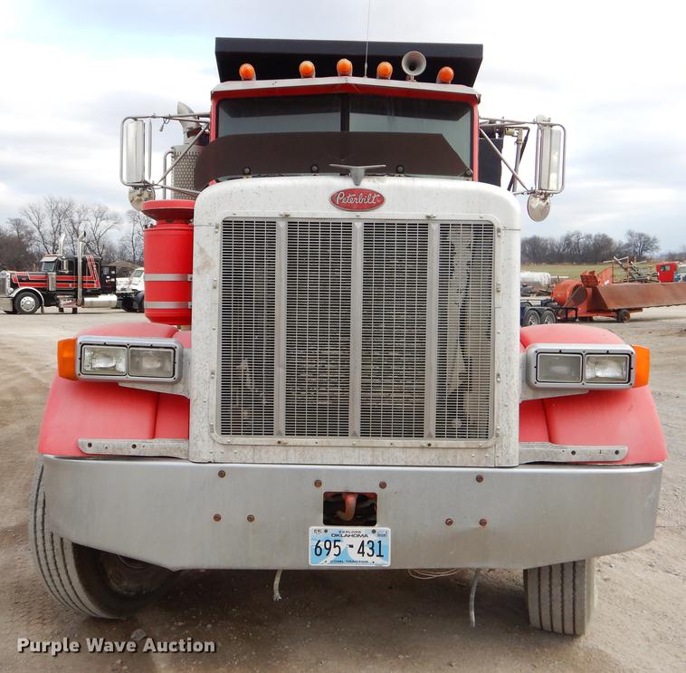 image for item ER9337 1991 Peterbilt 379 dump truck