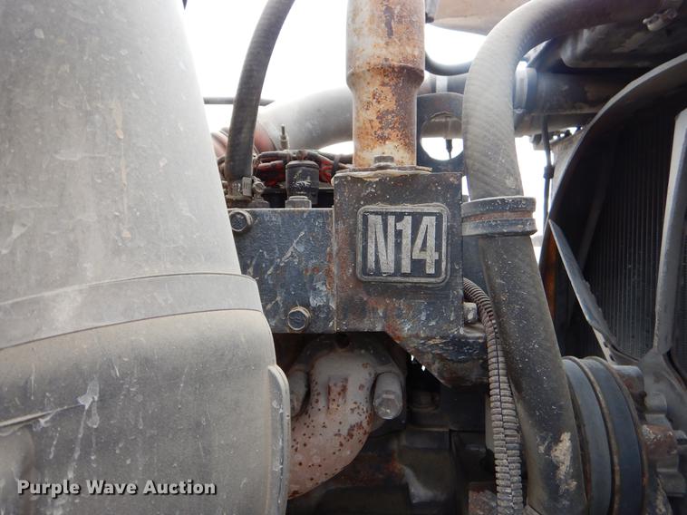 image for item ER9337 1991 Peterbilt 379 dump truck