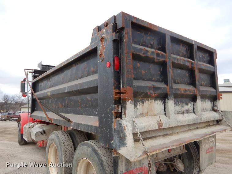 image for item ER9337 1991 Peterbilt 379 dump truck