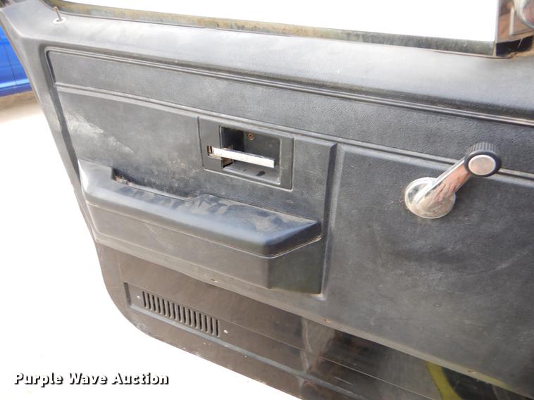 image for item ER9338 1988 Chevrolet C70 fire truck