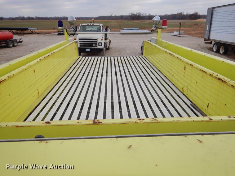 image for item ER9338 1988 Chevrolet C70 fire truck