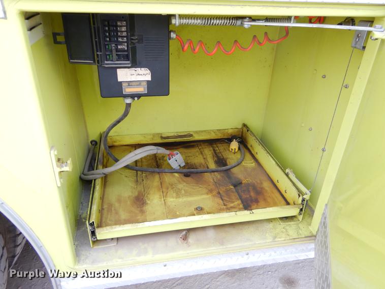 image for item ER9338 1988 Chevrolet C70 fire truck