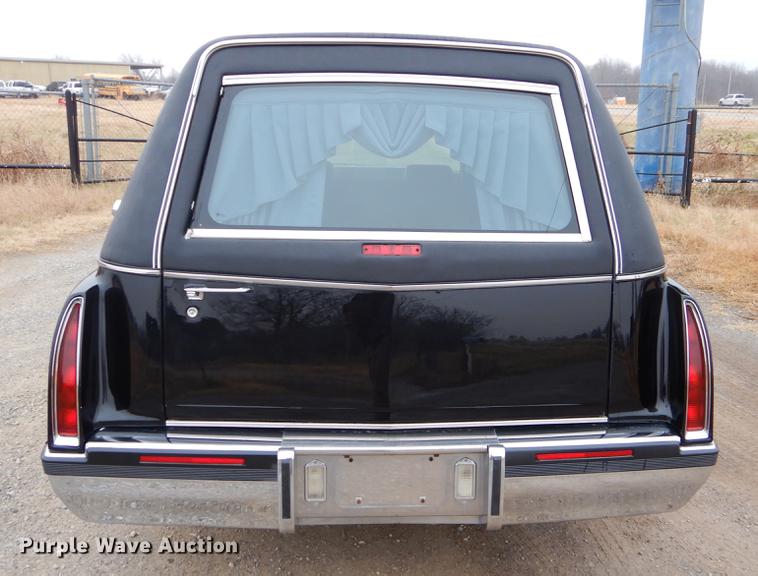 image for item ER9356 1995 Cadillac Fleetwood hearse