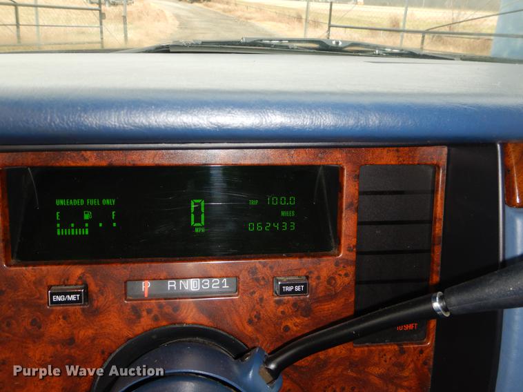 image for item ER9356 1995 Cadillac Fleetwood hearse