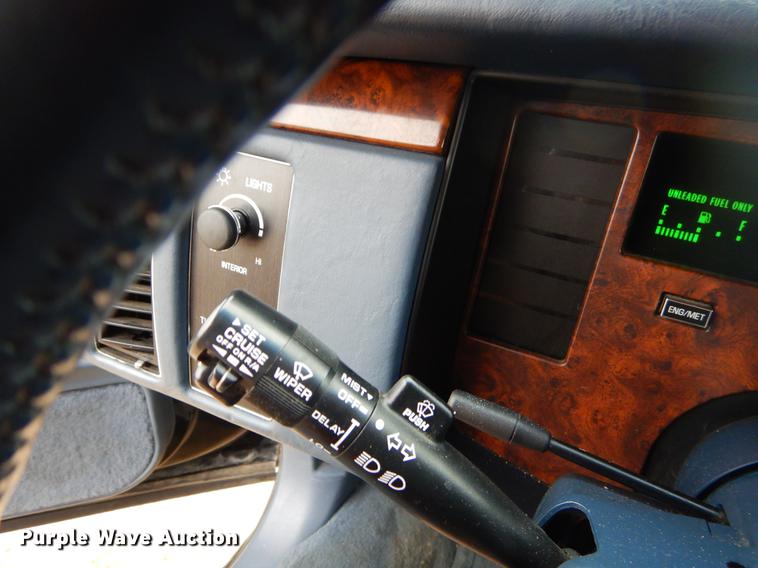 image for item ER9356 1995 Cadillac Fleetwood hearse