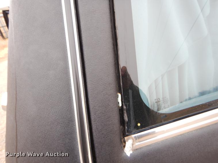 image for item ER9356 1995 Cadillac Fleetwood hearse