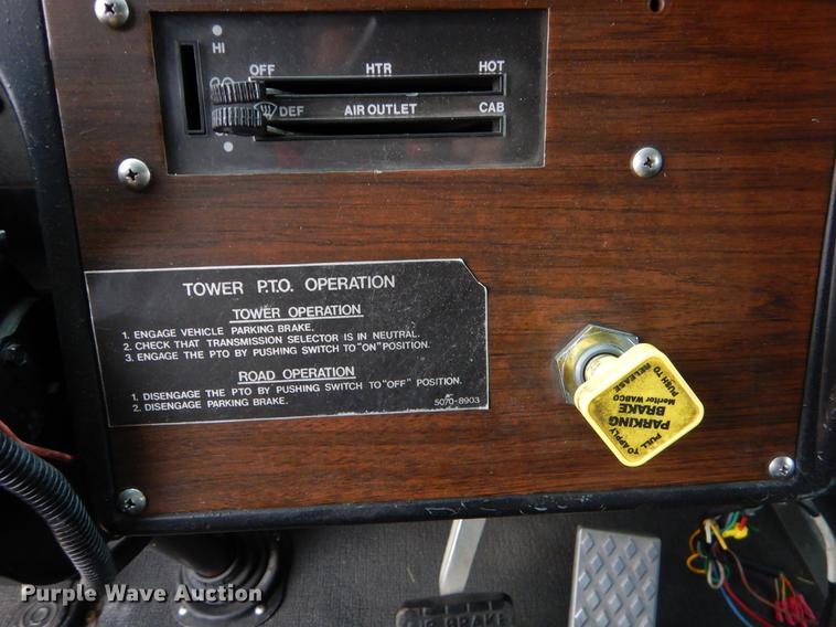 image for item ER9363 1992 Simon-Duplex Aerialscope 75 ladder truck