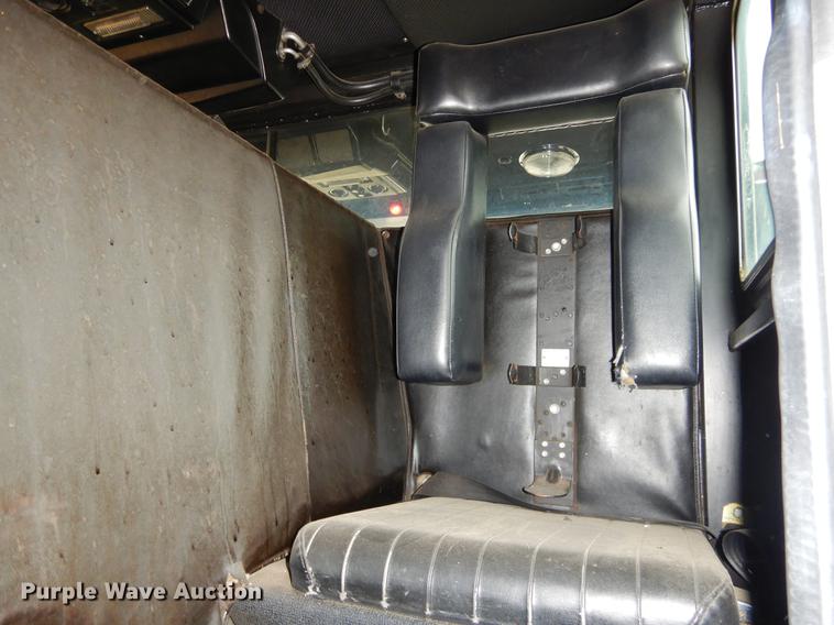 image for item ER9363 1992 Simon-Duplex Aerialscope 75 ladder truck