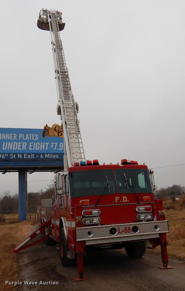 image for item ER9363 1992 Simon-Duplex Aerialscope 75 ladder truck