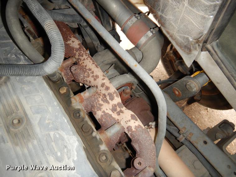 image for item ER9366 2000 Freightliner MT45 delivery truck