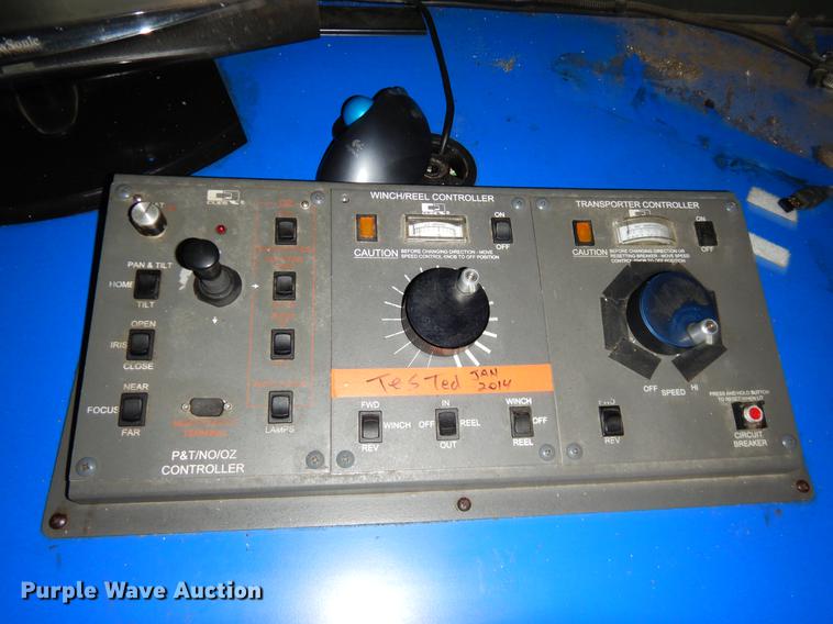 image for item ER9366 2000 Freightliner MT45 delivery truck