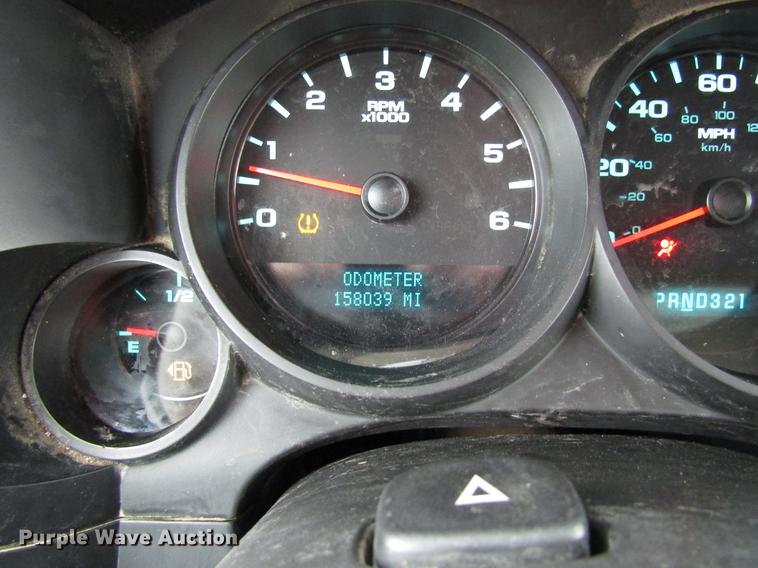 image for item EU9551 2008 Chevrolet Silverado 1500 pickup truck