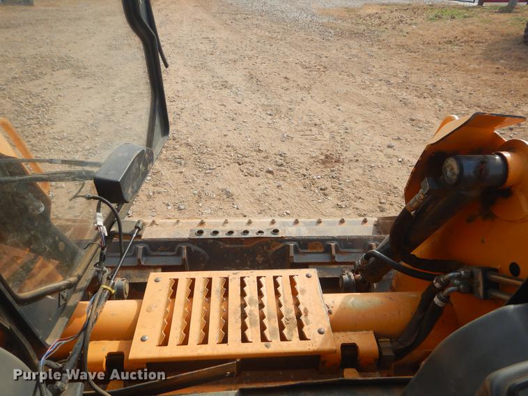 image for item EW9711 2011 Mustang 2100RT skid steer