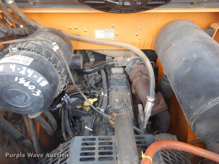 image for item EW9711 2011 Mustang 2100RT skid steer