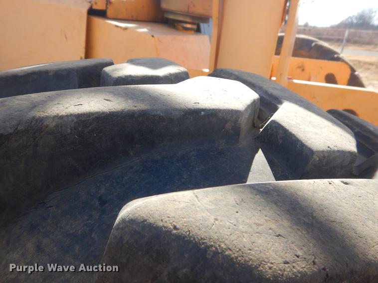 image for item EW9715 2006 JCB 506C telehandler