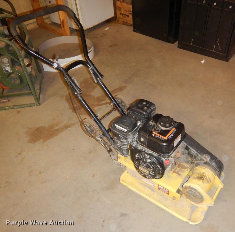 image for item EW9724 Plate compactor