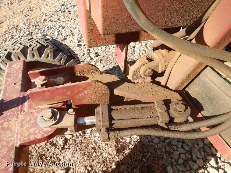 image for item EW9728 Carlton stump grinder