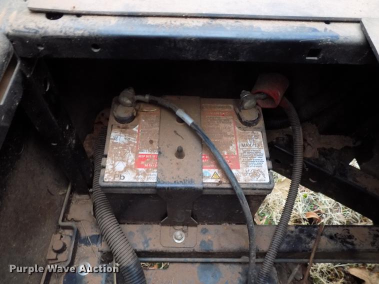 image for item FE9560 2012 John Deere XUV550 utility vehicle