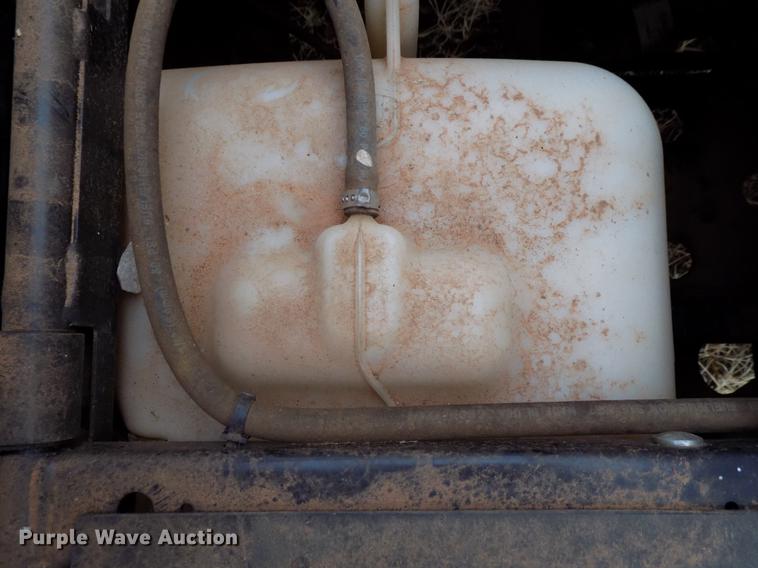 image for item FE9560 2012 John Deere XUV550 utility vehicle