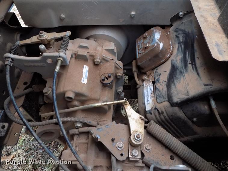 image for item FE9560 2012 John Deere XUV550 utility vehicle