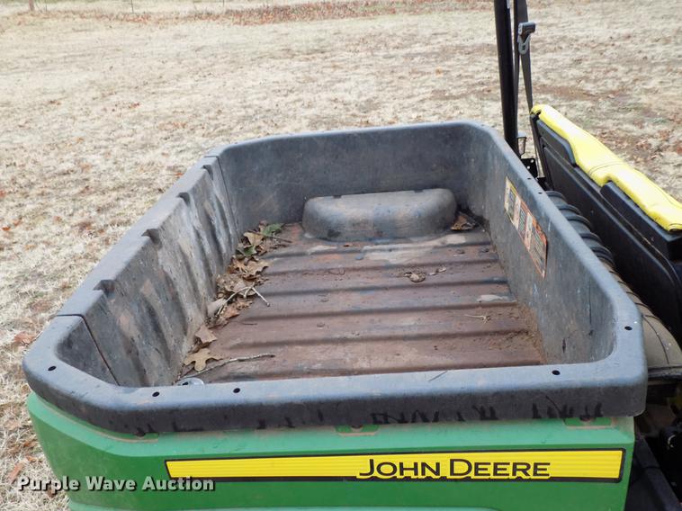 image for item FE9560 2012 John Deere XUV550 utility vehicle