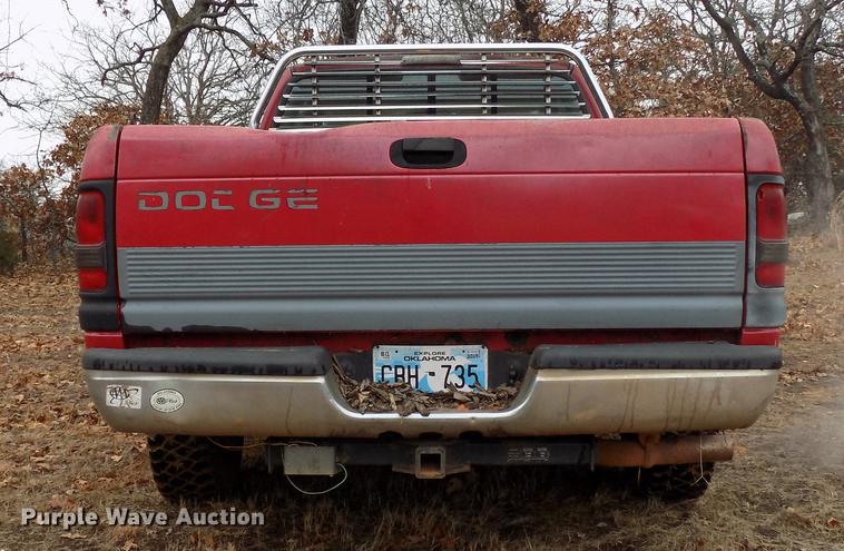 image for item FE9562 1995 Dodge Ram 2500 Ext. Cab pickup truck