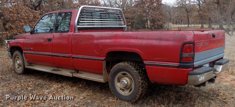 image for item FE9562 1995 Dodge Ram 2500 Ext. Cab pickup truck