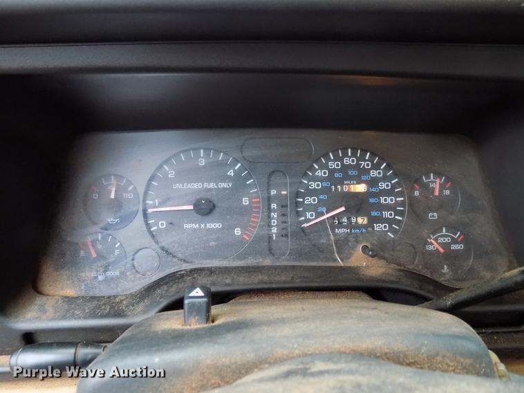 image for item FE9562 1995 Dodge Ram 2500 Ext. Cab pickup truck