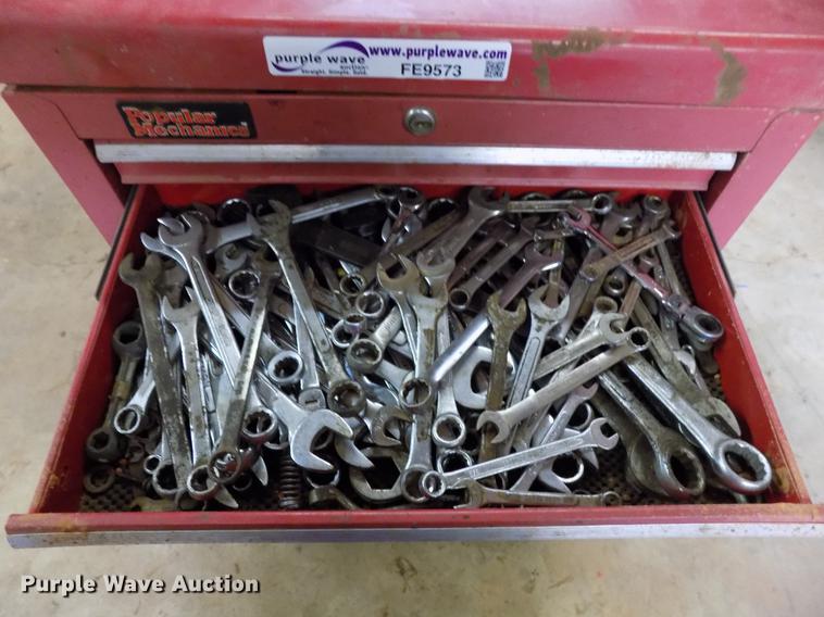 Popular Mechanics six drawer tool box with tools in Norman, OK Item