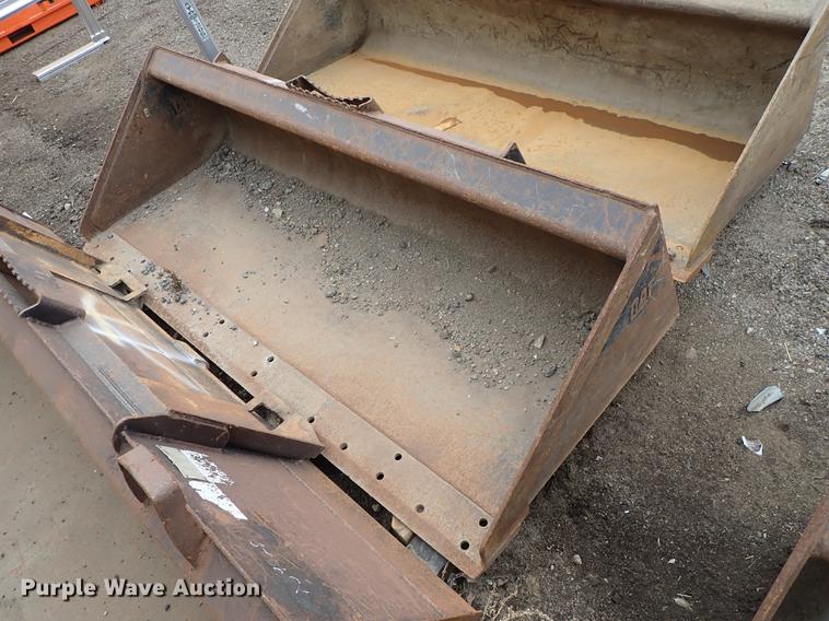 image for item FI9447 (6) skid steer buckets